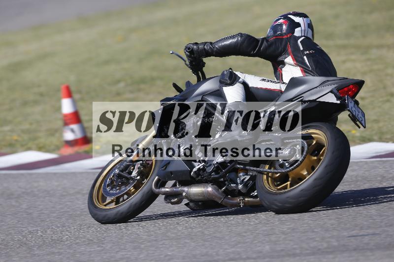 /07 09.04.2026 Cornu Master School ADR/Gruppe rot/19